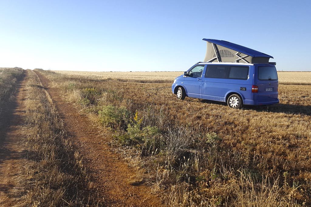 Dónde dormir en furgoneta en el campo